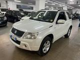 Suzuki Grand Vitara 1.9 DDiS 3 PORTE, con ridott - weiße Suzuki Grand Vitara
