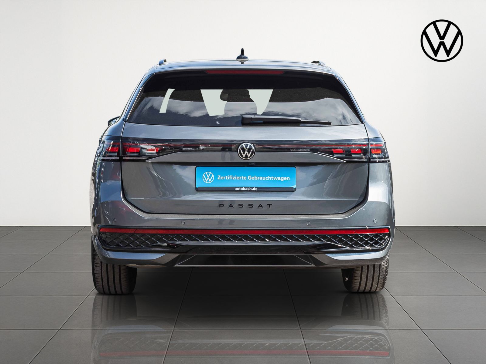 Volkswagen Passat Var. 2.0TDI R-Line 4M DSG Standhzg HuD AH foto 5