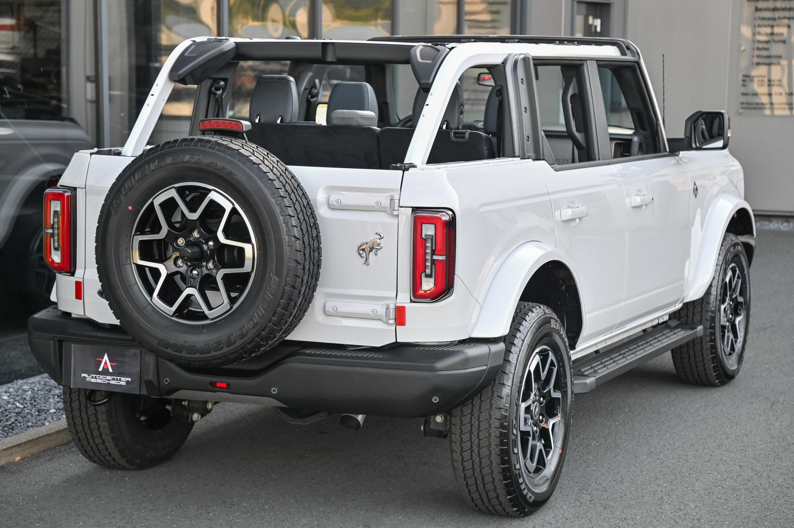 Ford Bronco 2.7 EcoBoost 4x4 Outer Banks* Vollleder*
