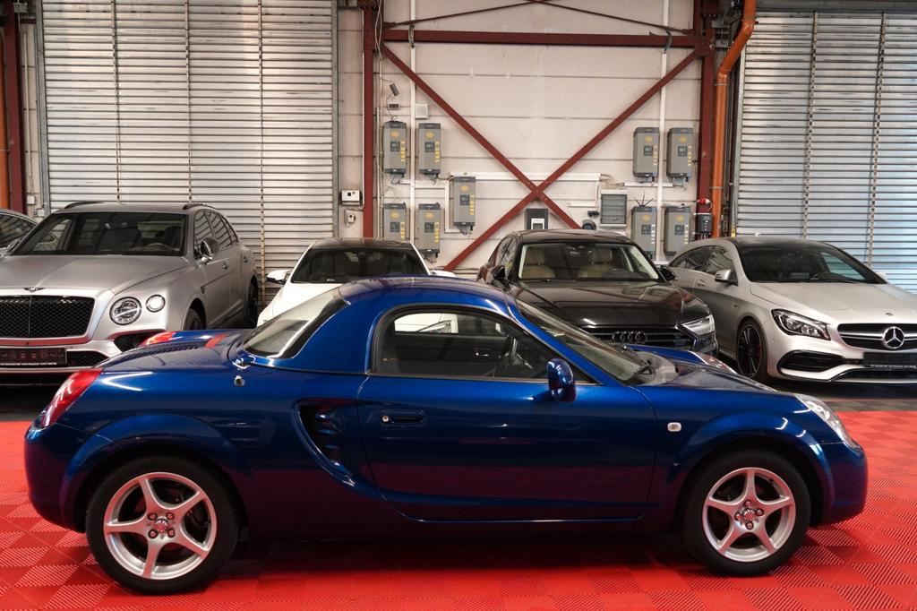 Toyota MR 2