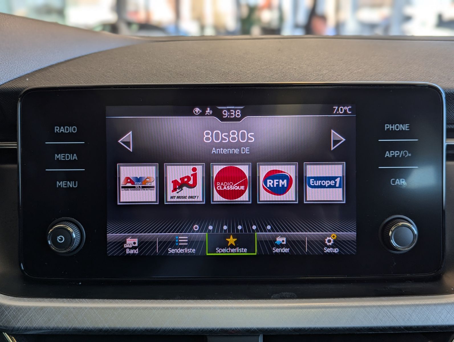 Fahrzeugabbildung SKODA Kamiq 1.0 TSI DSG Tour Cam Pano ACC SMART-LINK