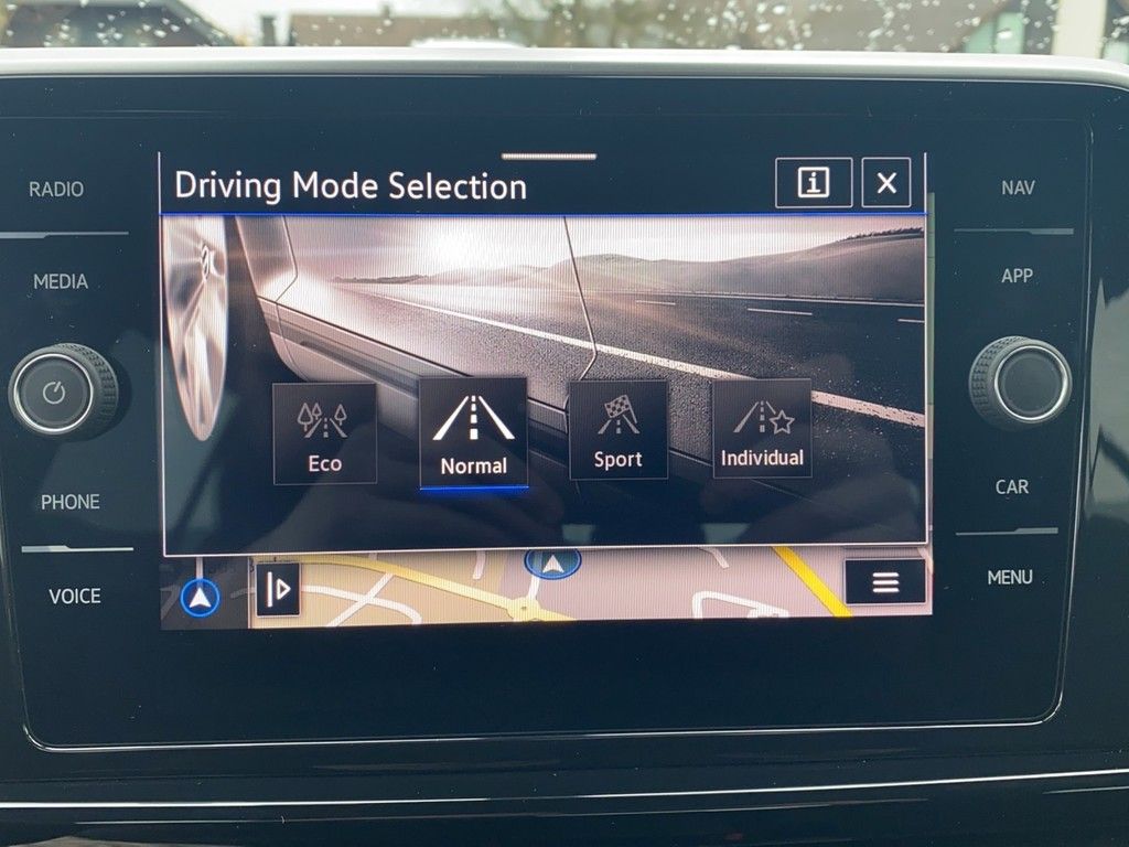 Volkswagen T-Roc - Bild 25