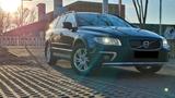 Volvo XC70 D5 AWD Momentum Geartronic Momentum - blaue Volvo XC70