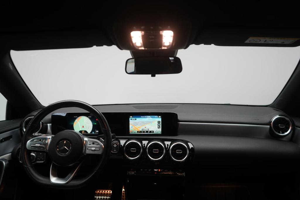 Mercedes-Benz CLA 220 Shooting Brake