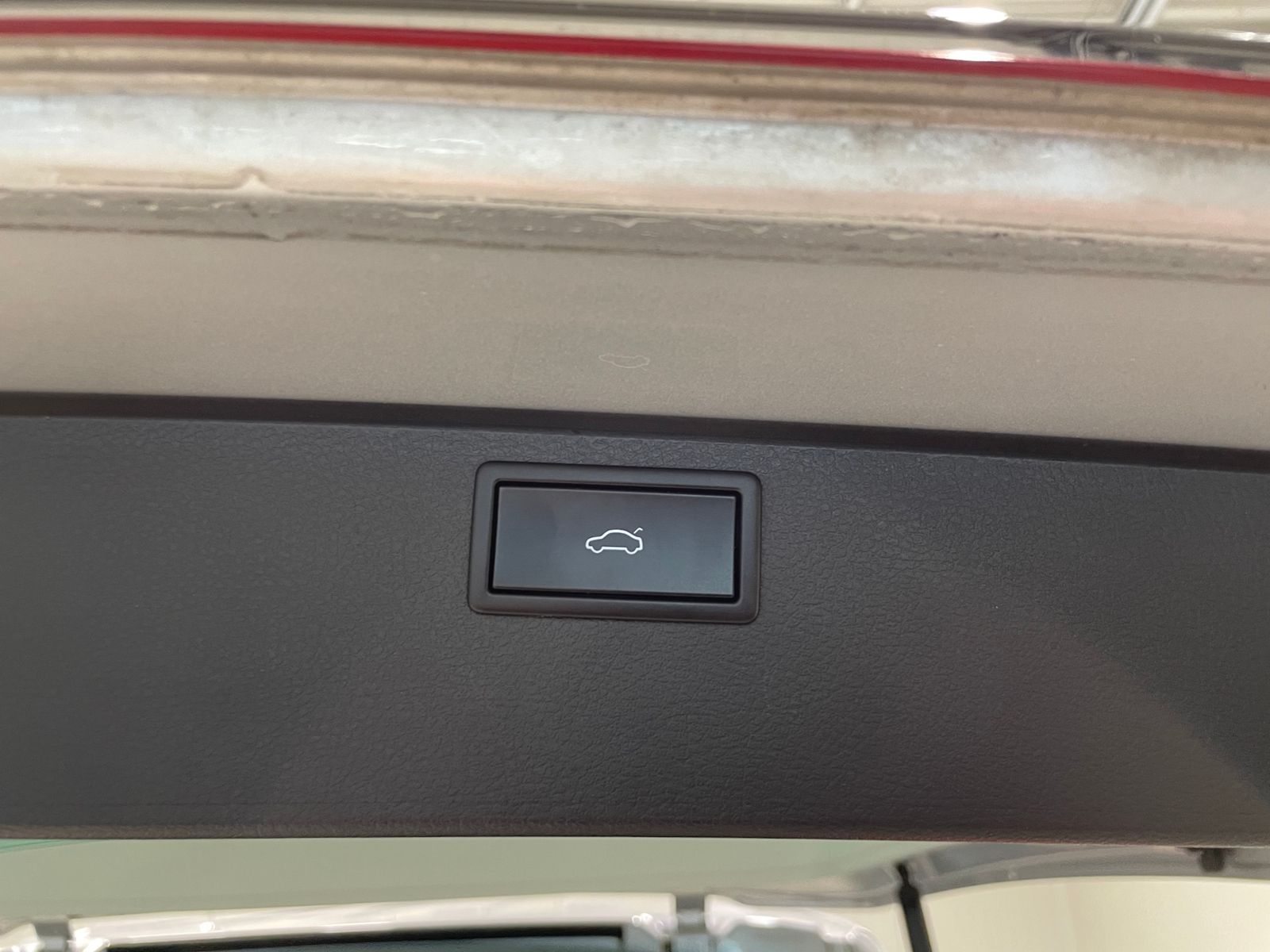 T6.1 Multivan Cruise 4MOTION 2.0 TDI DSG LED AHK