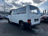 Volkswagen T4 Caravelle 2.0 - Volkswagen T4 mit Benzin-Antrieb