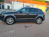 Audi Q5 4X4 S line 2,0 TDI Quattro TÜV neue - Audi Q5 aus 2011: Line