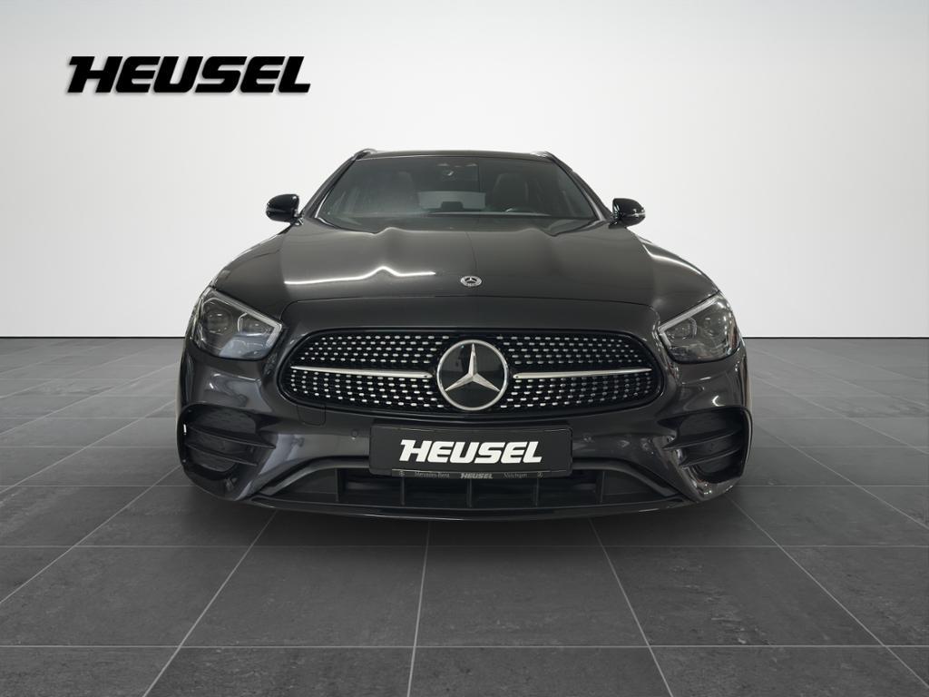 Mercedes-Benz E 300 d 4M T AMG *AHK*Easy-Pack*Park-P*Pano.Schd
