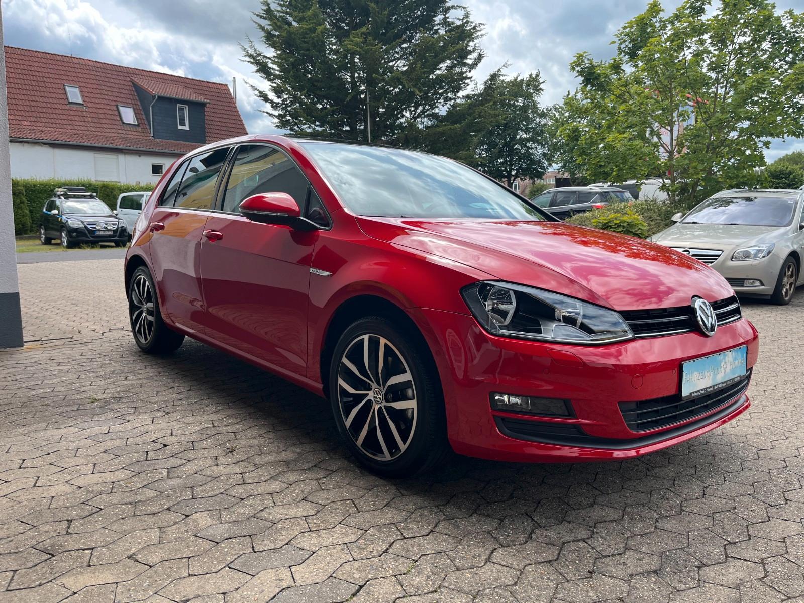 Volkswagen Golf VII Lim. Cup BMT Sitzheizung/Parklenkassist