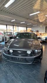 Ford Mustang 5.0 GT V8 US Auto - Ford Mustang: Us