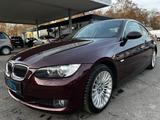 BMW 325 3 Coupe 325i - BMW 325 mit Benzin-Antrieb: Coupe