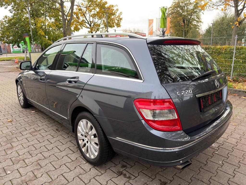 Mercedes-Benz C 220