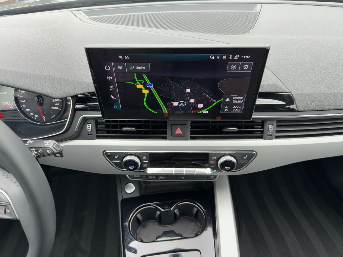 Audi A4 - Bild 11