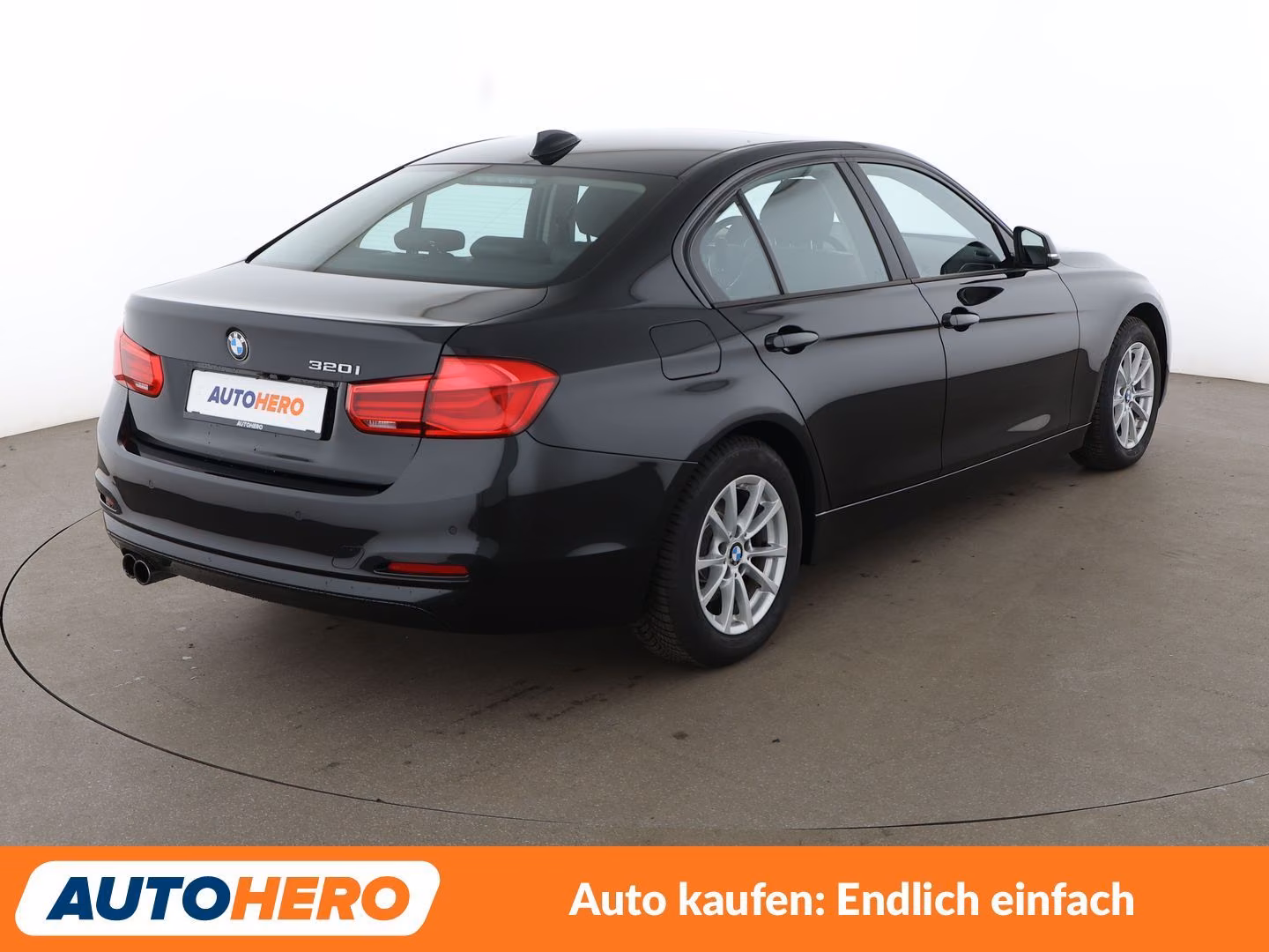 BMW 3er 320i Advantage Aut.*NAVI*LED*TEMPO*PDC*SHZ*