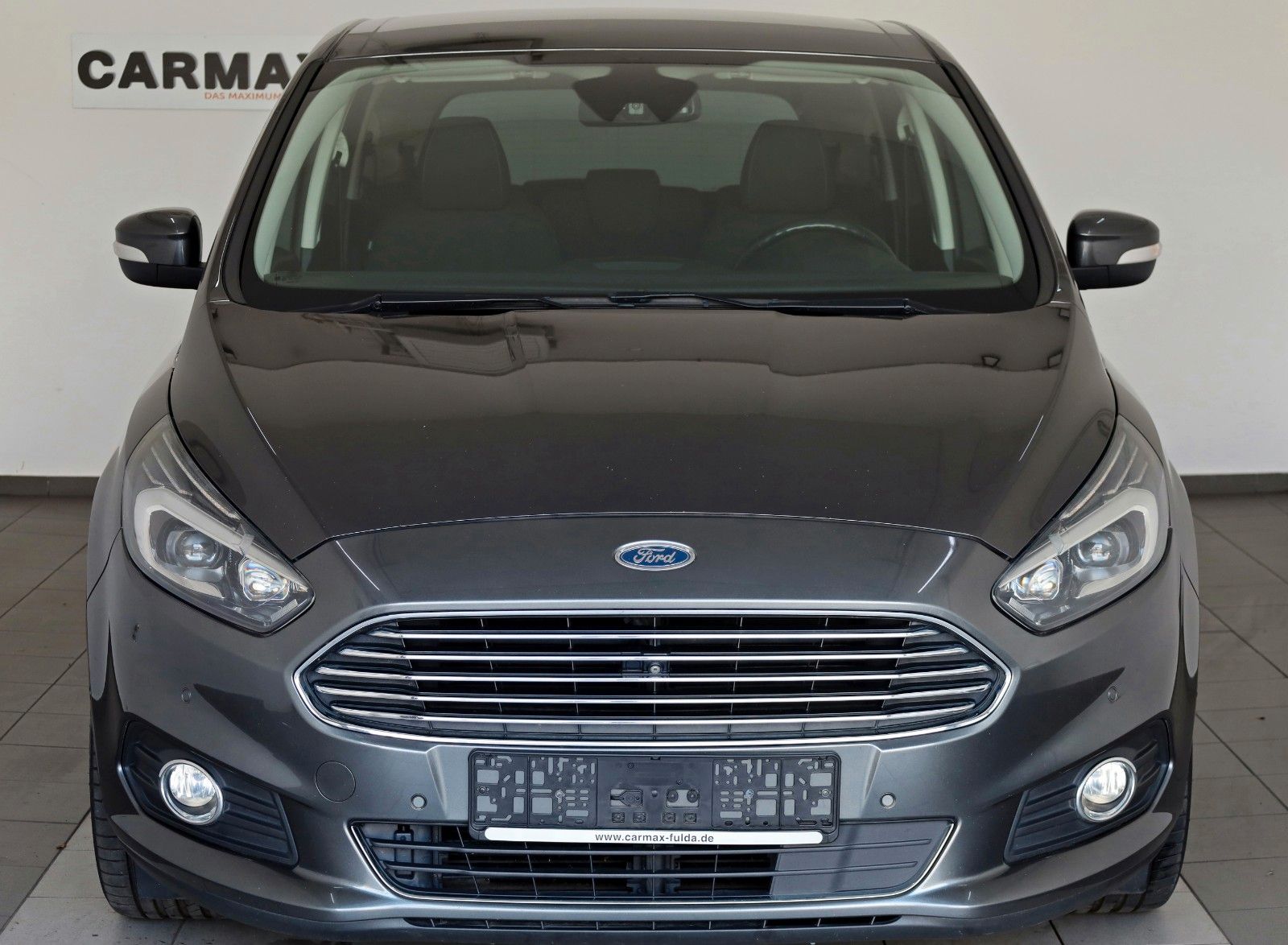 Fahrzeugabbildung Ford S-MAX Titanium 7 Si,Navi,LED,SH,PDC,Kamera,AHK