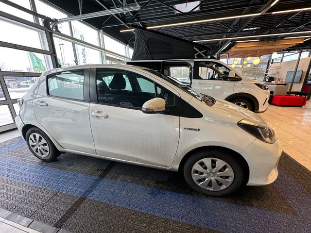 Toyota Yaris Hybrid Life *Unfall*