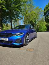 BMW 330e M Sport Automatik M Sport G20 - : Blau, Alcantara, Plug-In Hybrid