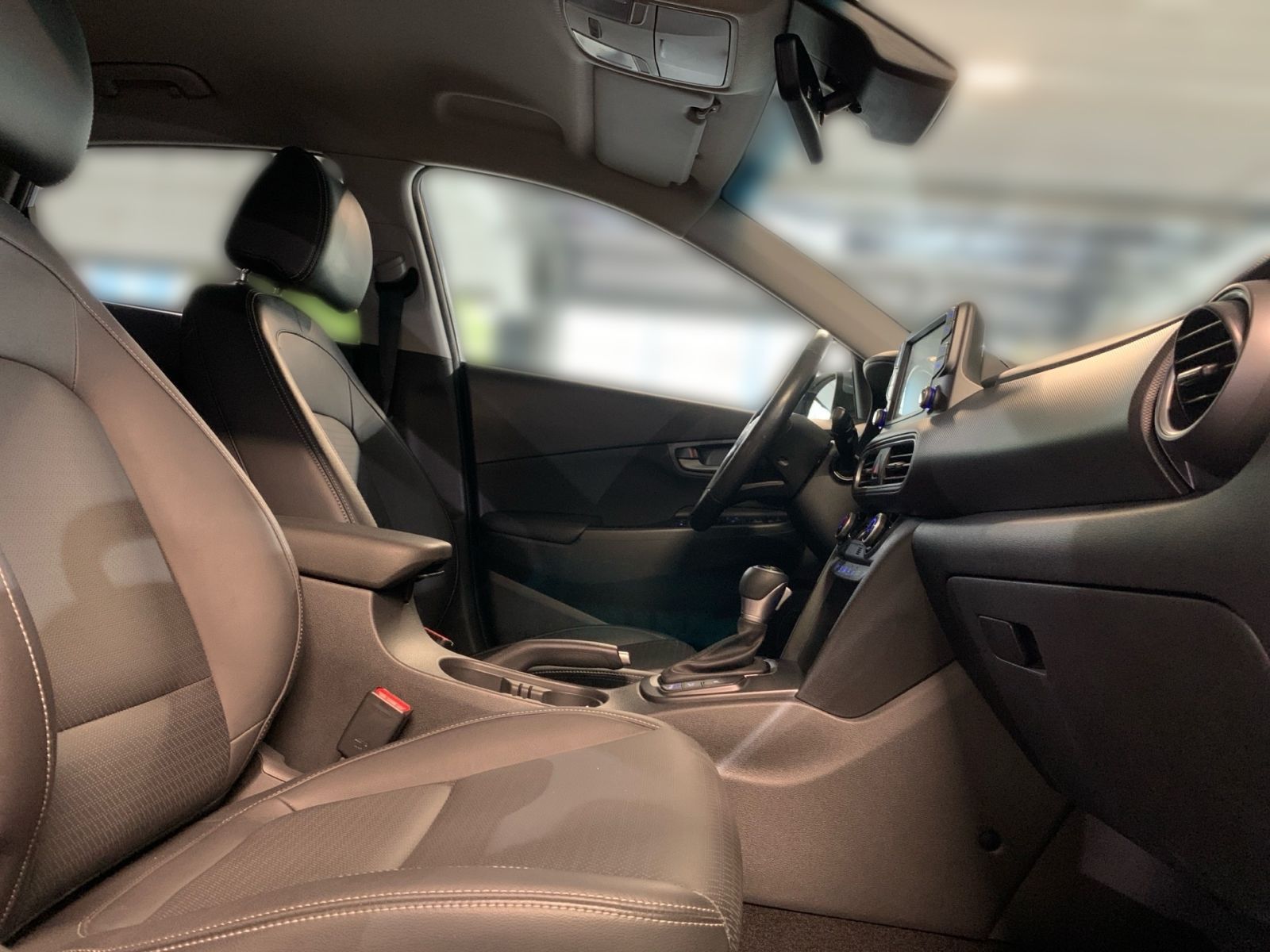 Fahrzeugabbildung Hyundai KONA 1.6 T-GDI 7-DCT Premium Leder Navi