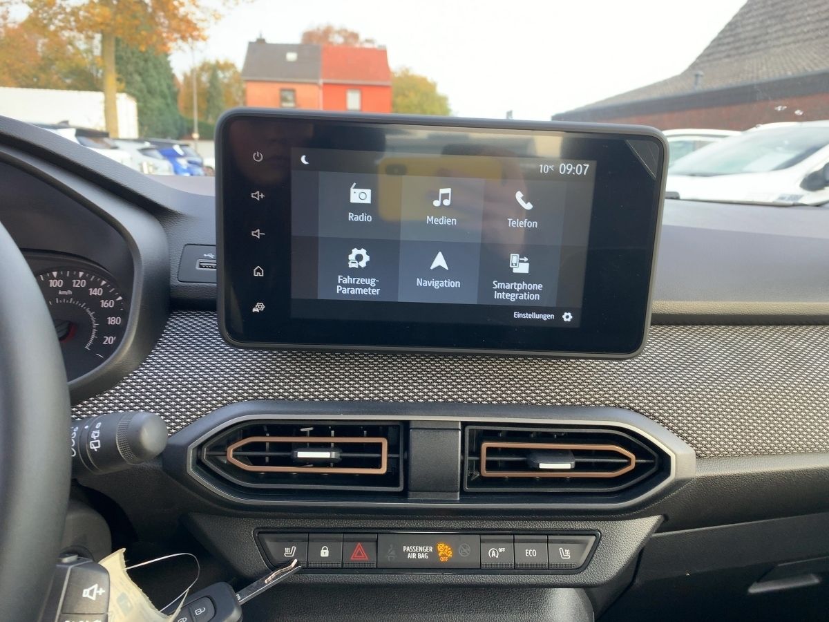 Dacia Sandero - Bild 12