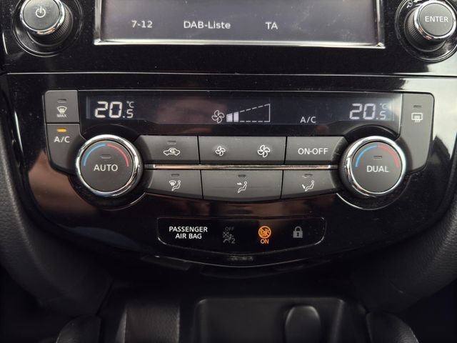 Nissan Qashqai Acenta 1.2 DIG-T °Navi°RFK°PDC°AAC°SHZ°