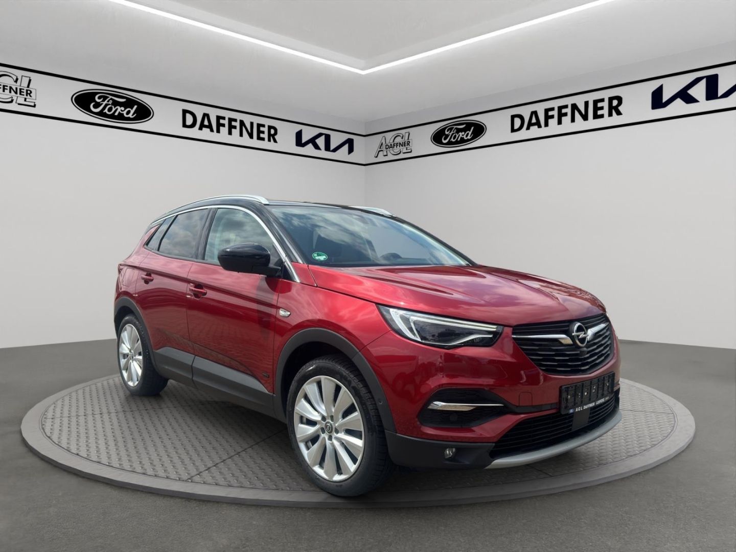 Fahrzeugabbildung Opel Grandland Ultimate Plug-in-Hybrid 4