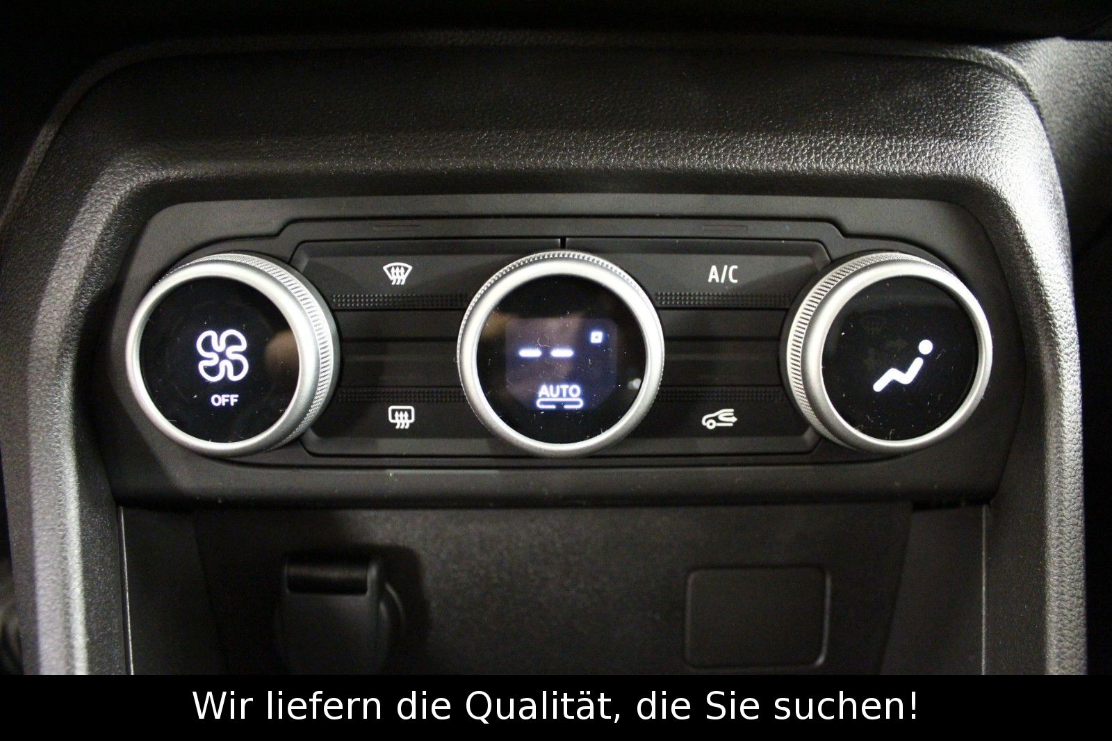 Fahrzeugabbildung Dacia Sandero TCe 90 Stepway Expression*Winterpaket*
