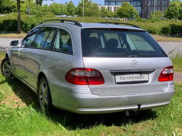 Mercedes E 220 - 4
