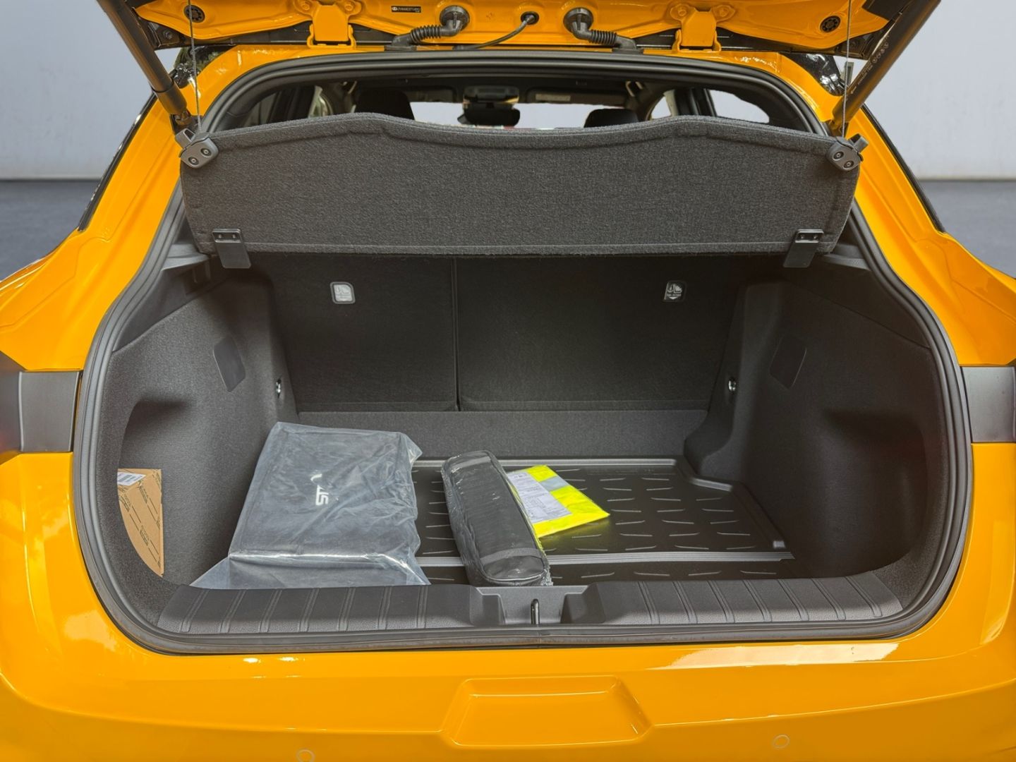 Lexus LBX - Bild 11