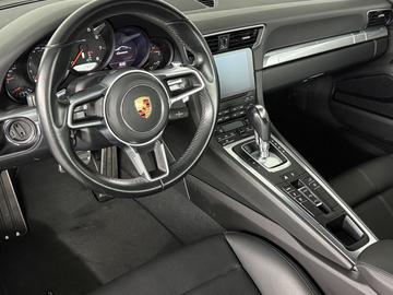 صورة 9 لـ 2017 Porsche 991