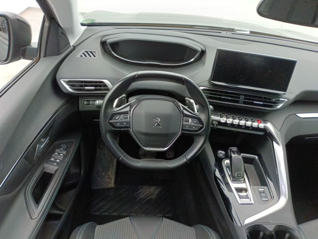 Fahrzeugabbildung Peugeot 5008 Allure 1.5D LED/NAVI/R´CAM/PDC/7-SITZ