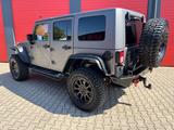 Jeep Wrangler Rubicon 3.8 Autom. Klima Winde 20 Zoll - Jeep aus 2010
