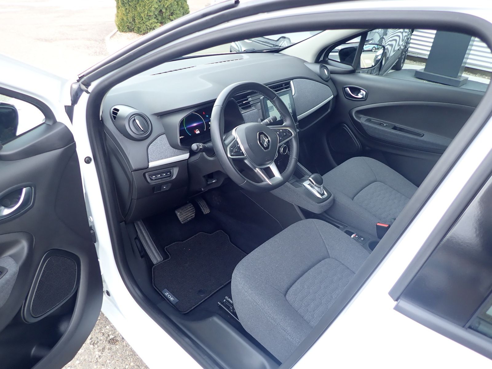 Fahrzeugabbildung Renault ZOE Evolution EV50 110PS