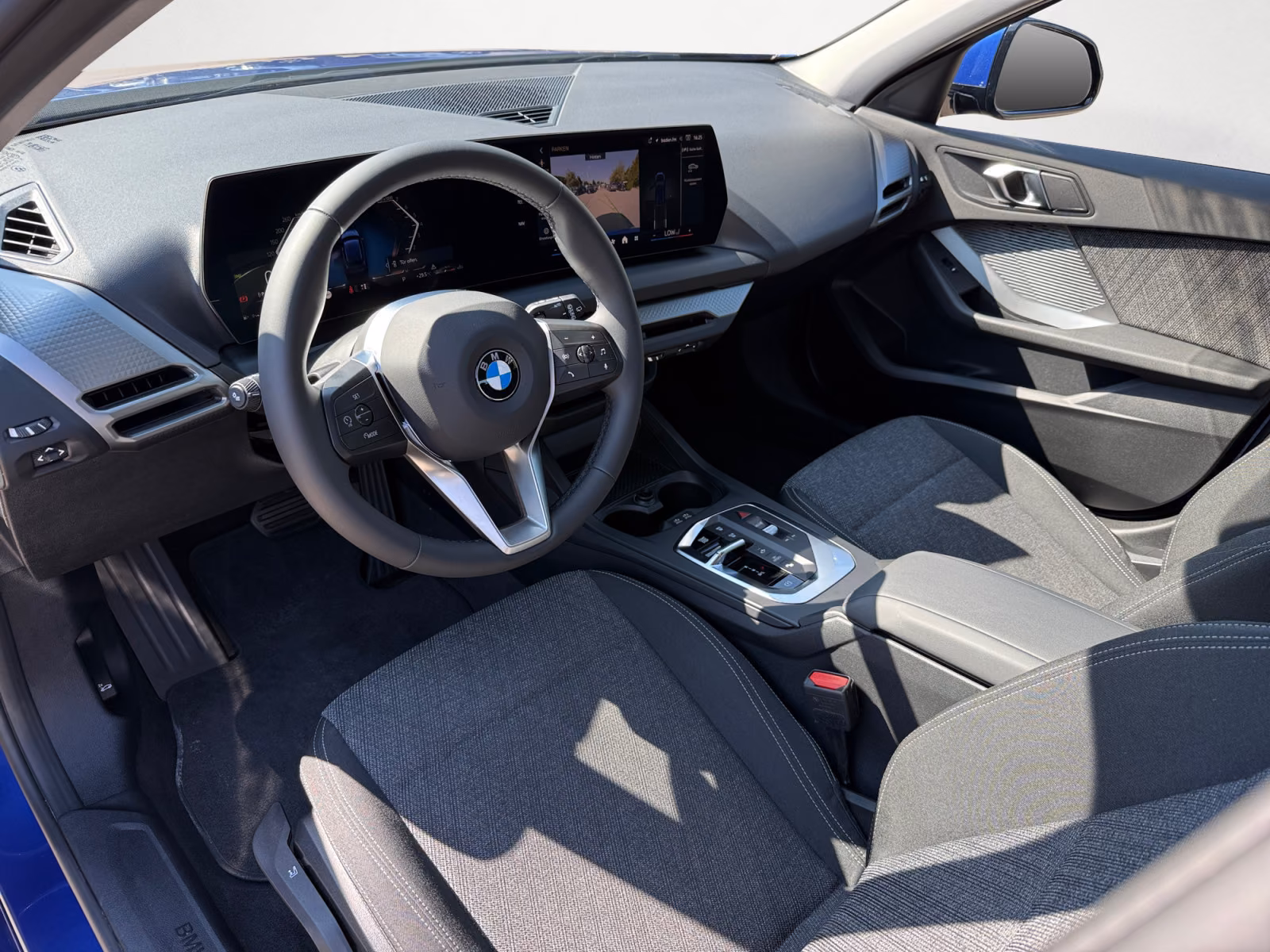 BMW 1 Series M Sport Design Navi Klima PDC Kamera DAB Sit, миниатюра 9