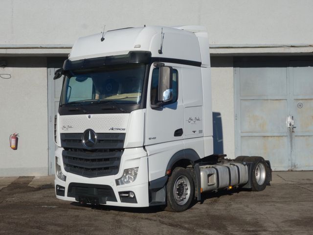 Mercedes-Benz Actros 1848 LSNRL Giga Space  Abu Dhabi Edition