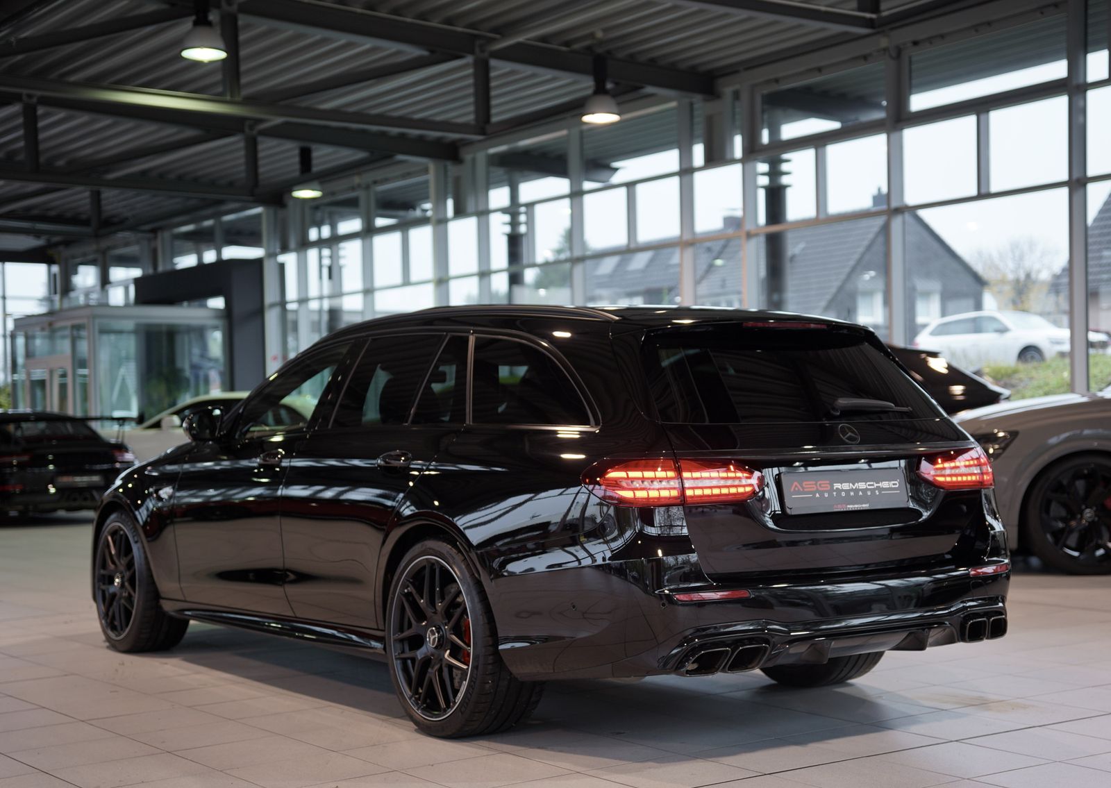 Mercedes Benz E 63 Amg