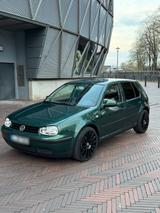 Volkswagen Ich verkaufe mein Golf 4 - Volkswagen Golf aus 2001: Kombi