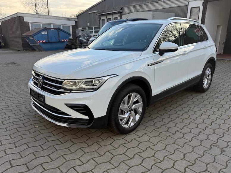 Volkswagen Tiguan Elegance 4Motion+PDC+Navi+LED+DAB+LM