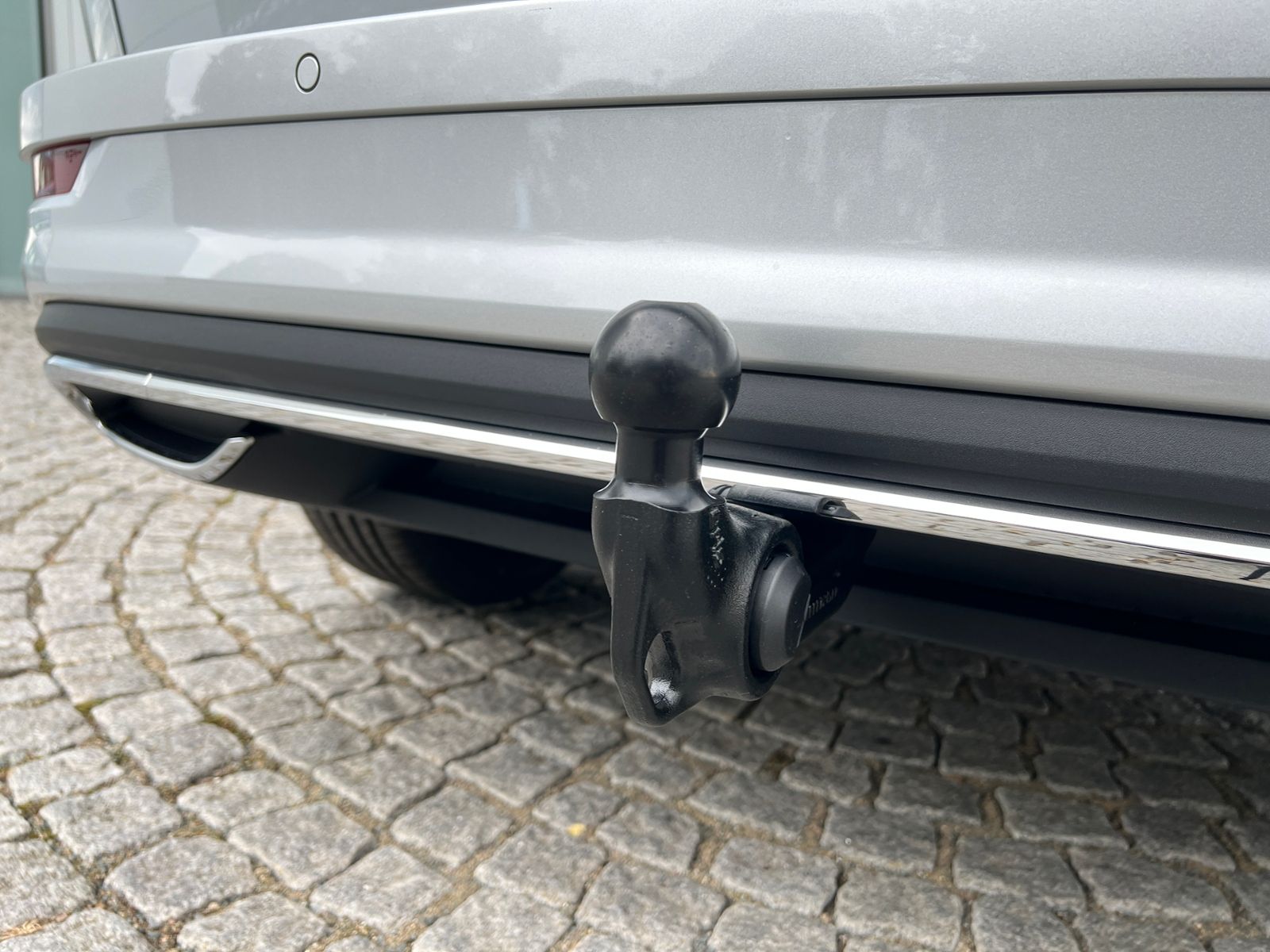 Fahrzeugabbildung SKODA Karoq Sportline 1.5 TSI DSG *Garantie, AHK, LED,