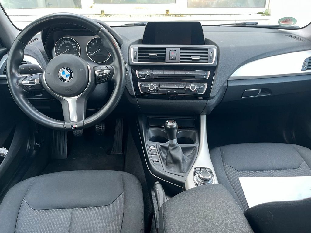 Image of BMW 118