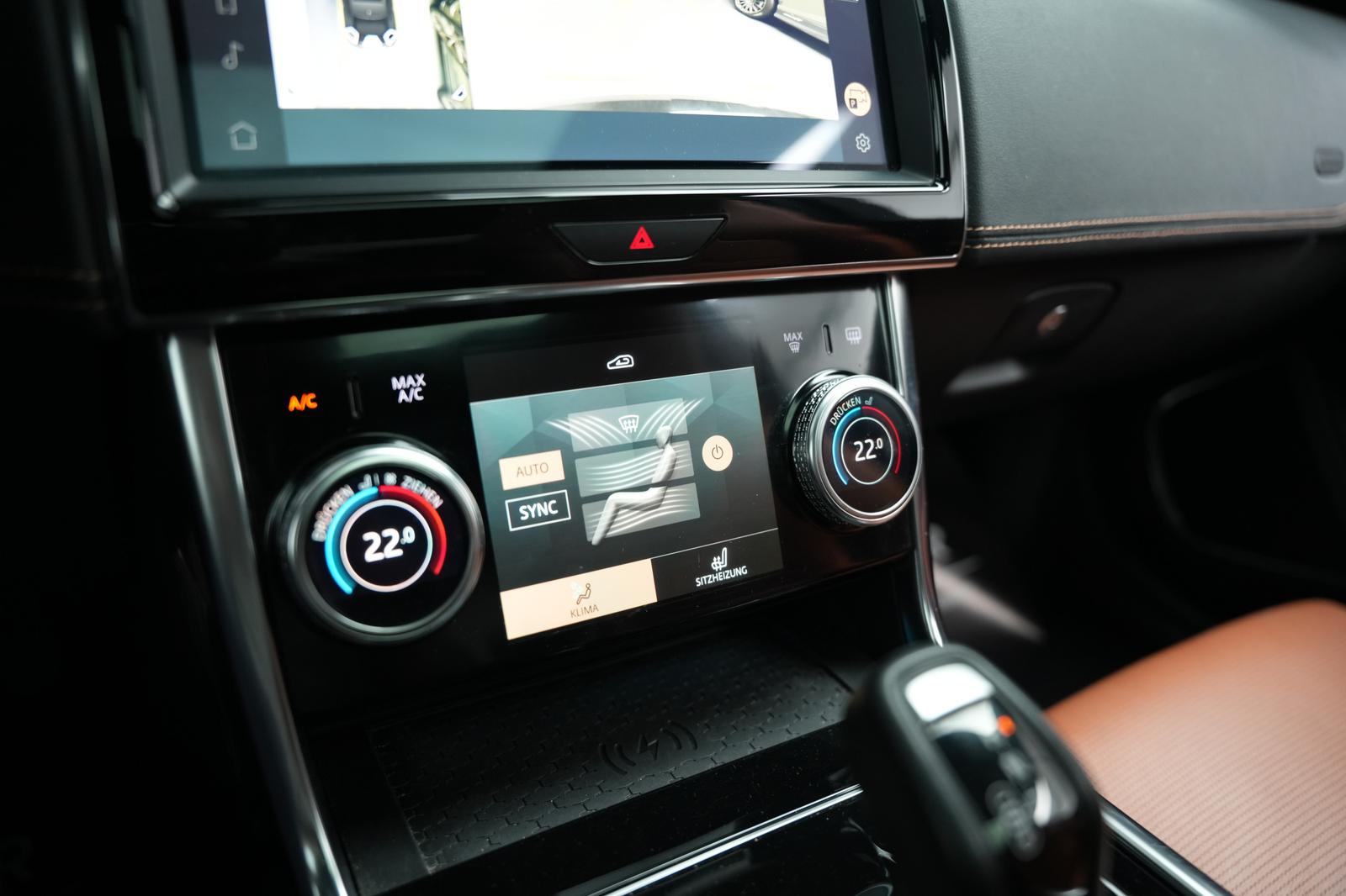 Jaguar Xe R-Dynamic *Pano*HUD*Meridian*BlackPack*360°, миниатюра 27