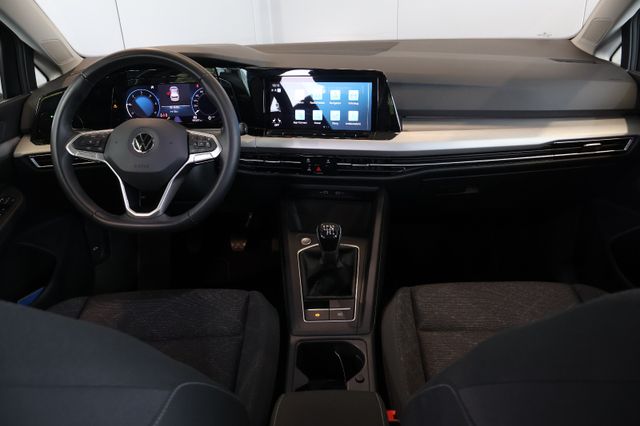 Volkswagen Golf VIII 2.0 TDI Life AID+ACC+LED+CARPLAY