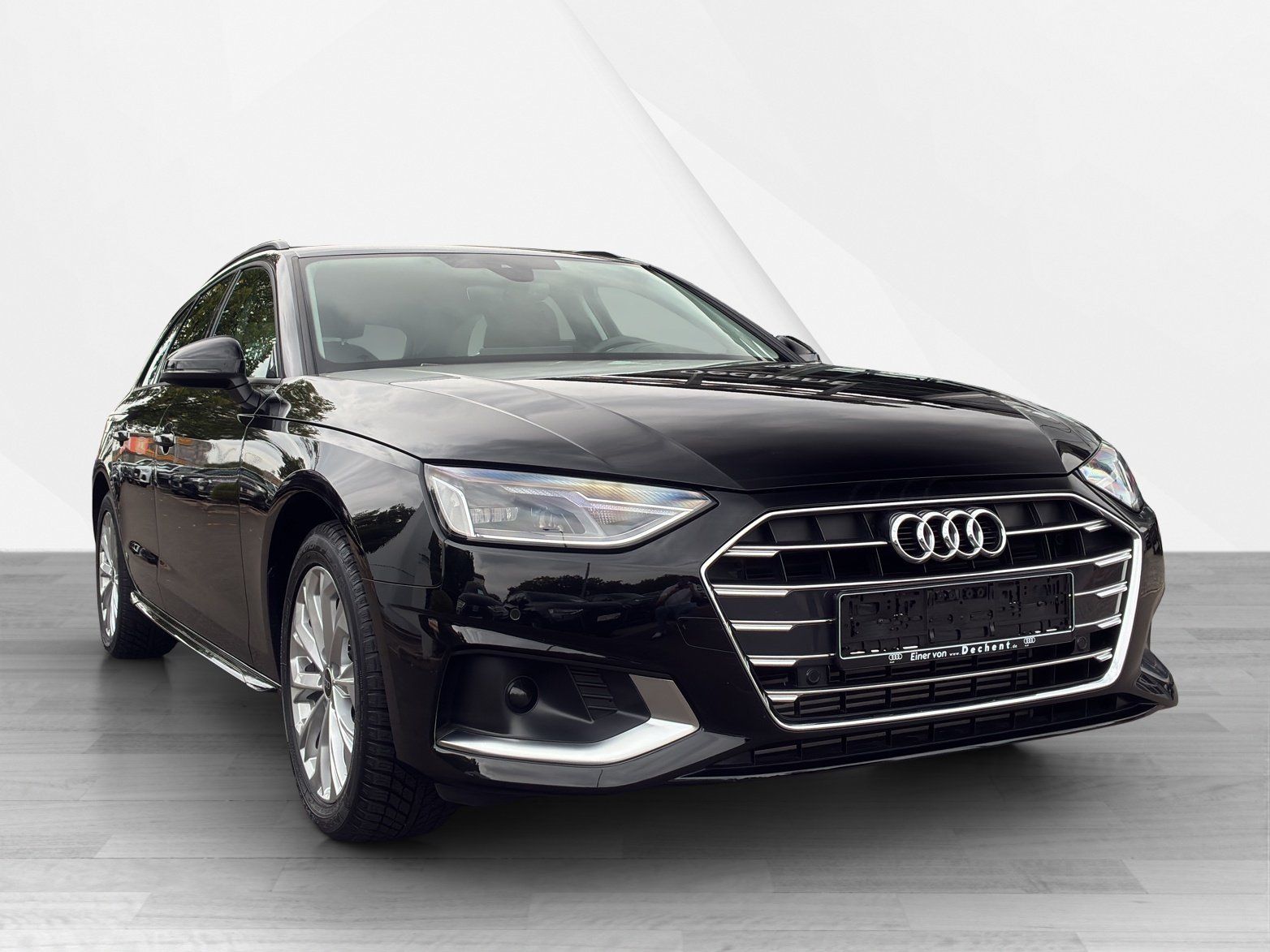 Fahrzeugabbildung Audi A4 Avant 35 2.0 TFSI advanced Kamera,Navi,SHZ,LM