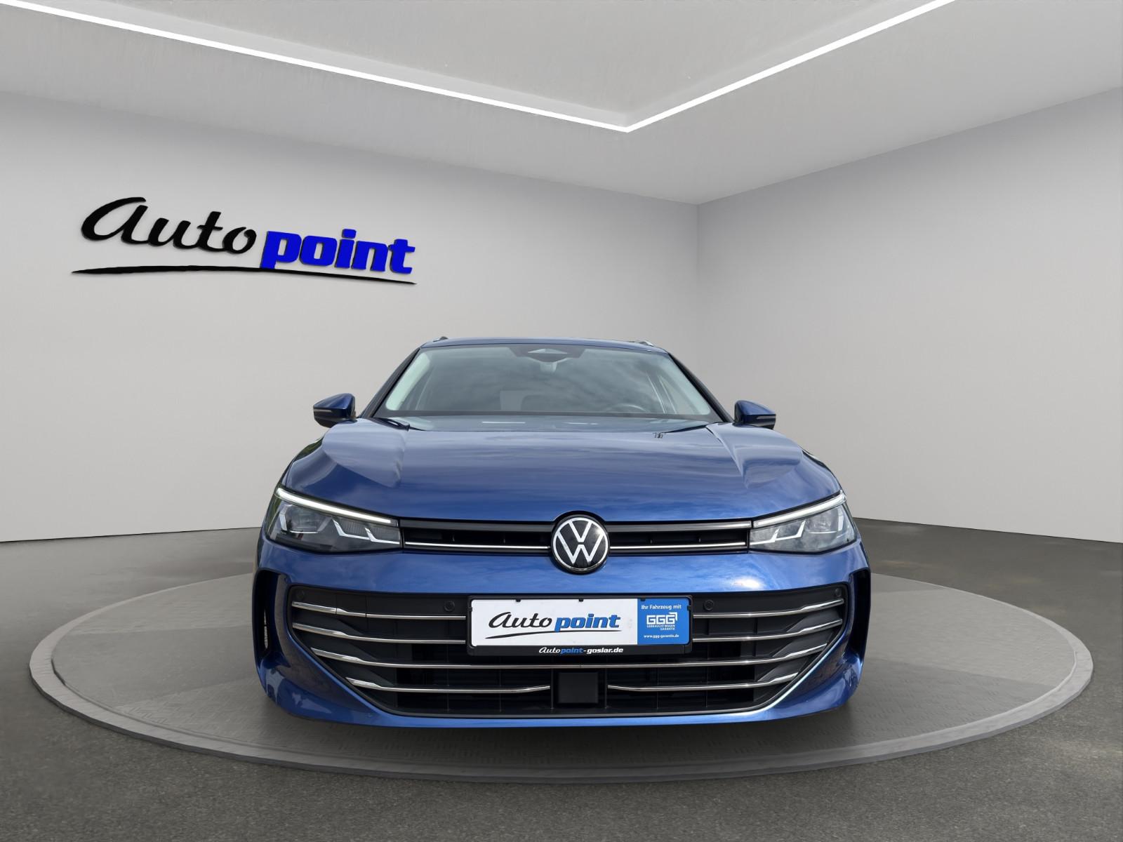Volkswagen Passat Variant 2.0 TDI Business PANO HUD DCC