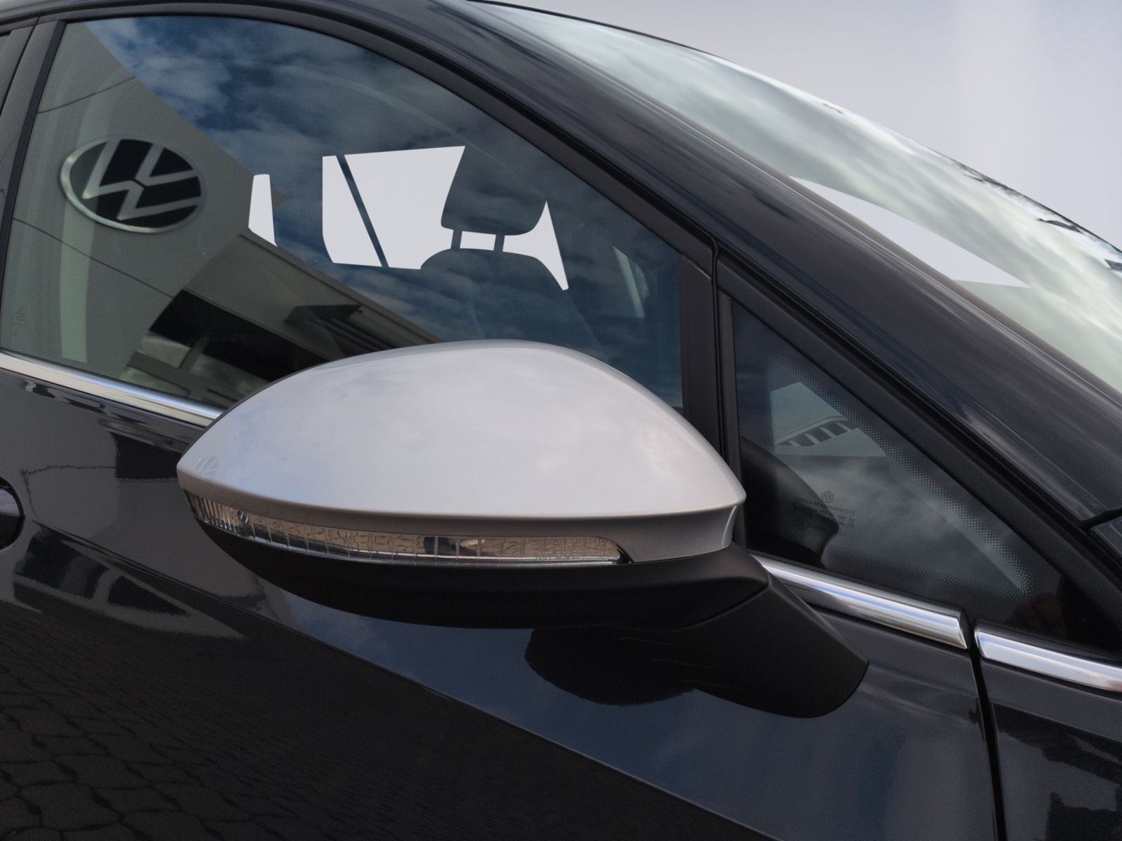 Golf VIII Alltrack 2.0 TDI DSG KAMERA+AHK+NAVI+