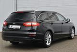 Ford Mondeo Titanium Automatik/Navi/Klima/Sitzheiz. - Ford Mondeo mit Benzin-Antrieb