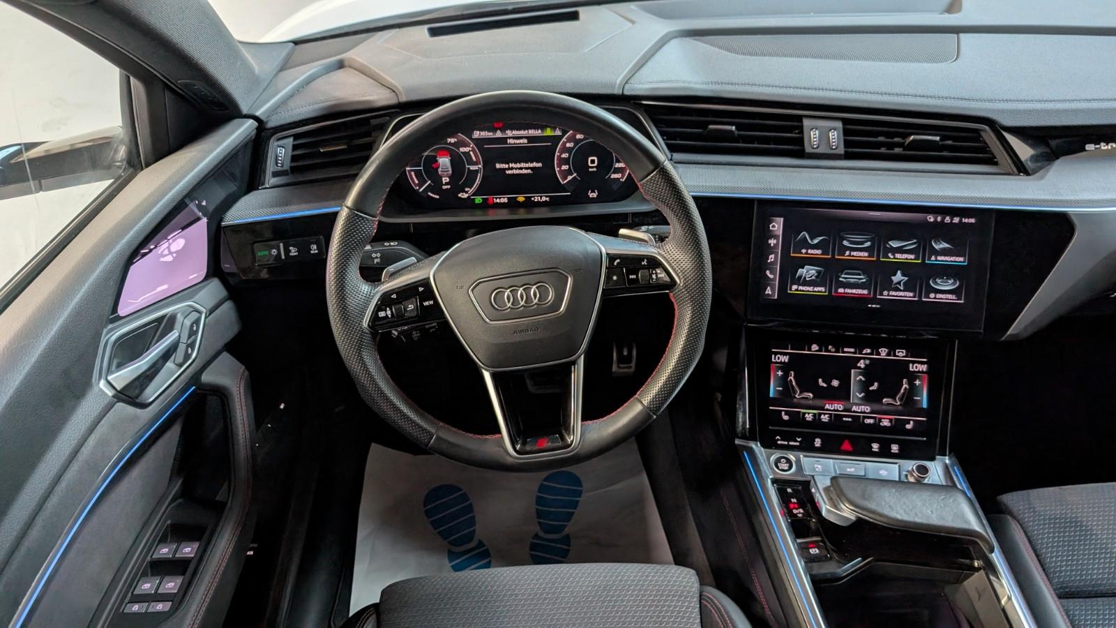 Audi Q8 Sportback e-tron 55 quatt S line AIR*BLACK-S