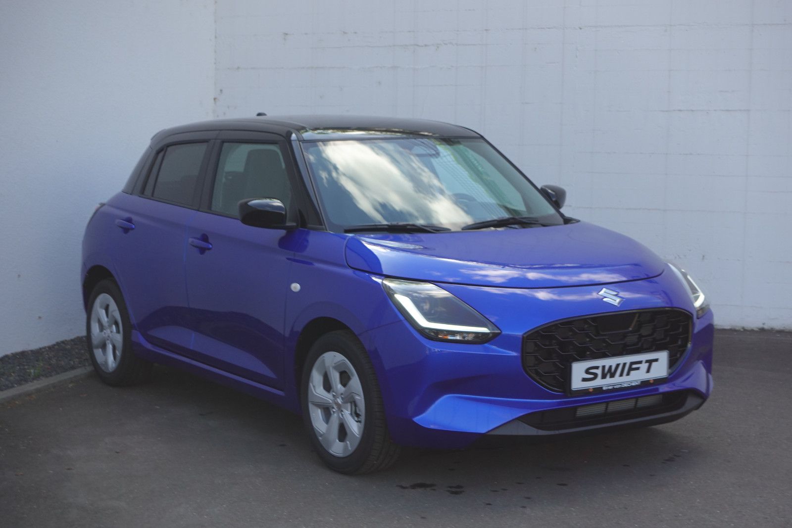 Fahrzeugabbildung Suzuki Swift Comfort 1.2,Navi,Sitzhz,Kamera,Alu,DAB,LED