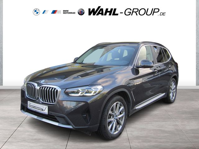 BMW X3 xDrive30e LC PROF HUD LASER PANO AHK LEDER  A