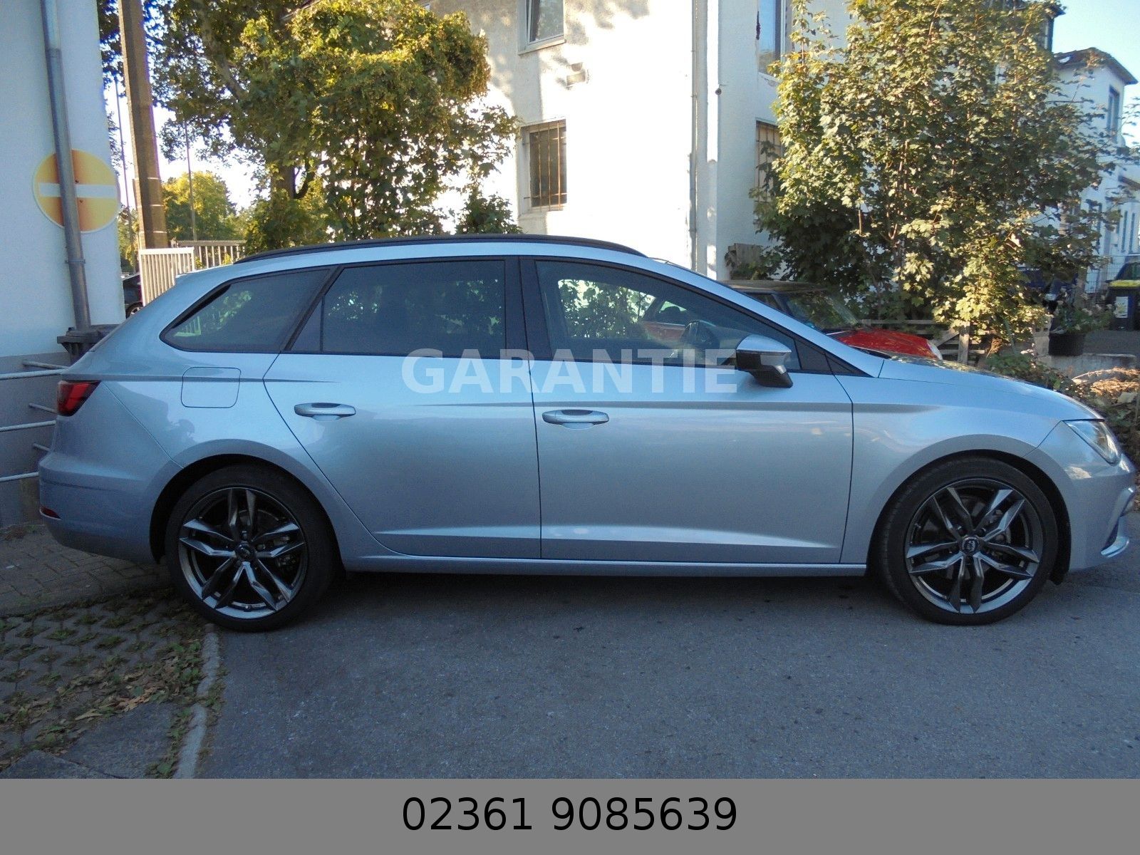 Fahrzeugabbildung SEAT Leon ST FR 2.0 TDI/Automatik/Panorama/Navi/