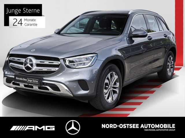 MERCEDES-BENZ GLC 200 4M PANO KAMERA NAVI LED SITZHZG TEMPO